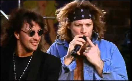 Bite-size nuggets! 1995 Bon Jovi Concert Series Returns (YouTube